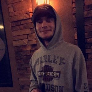 Meet your Posher, Blake